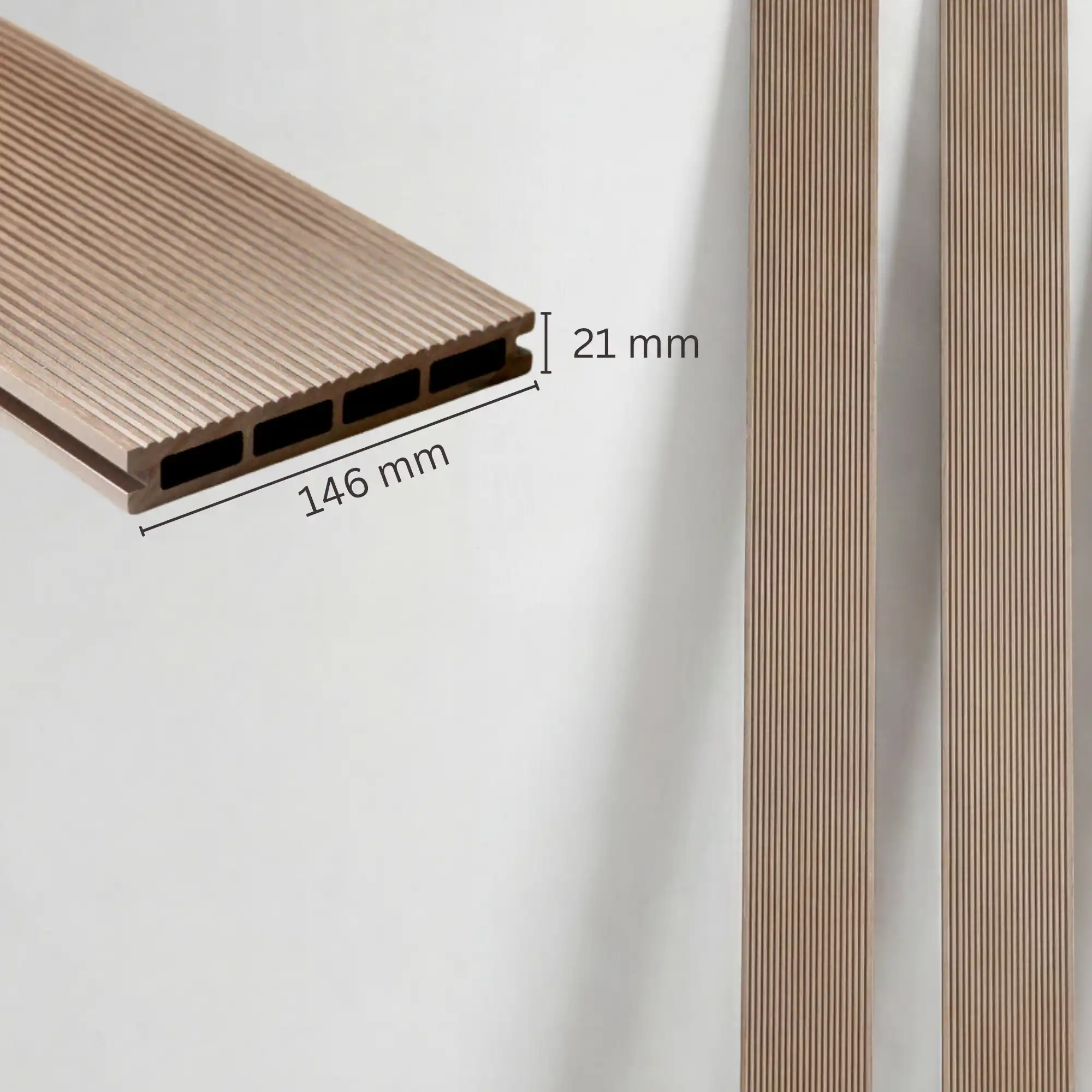 WPC-Komplettset Teak Geriffelt Basic Hohldiele - Image 9